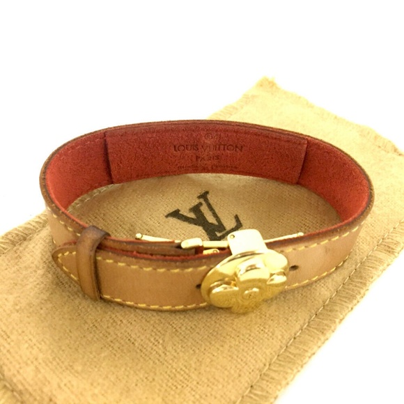 Louis Vuitton Jewelry - Authentic LOUIS VUITTON Vachetta Leather Wish Flower Bracelet